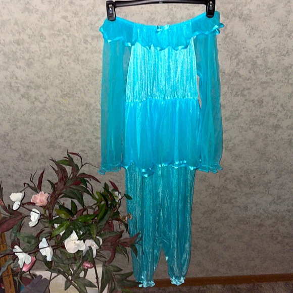 Big Girls Vintage 16 1/2 Aqua Blue Nylon One Piece Pantsuit - Picture 2 of 13